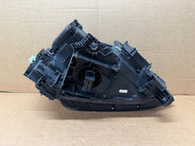 Laden Sie das Bild in den Galerie-Viewer, Frontscheinwerfer Audi Q2 81A941033 Full LED Links Scheinwerfer Headlight SCH7455916280uj