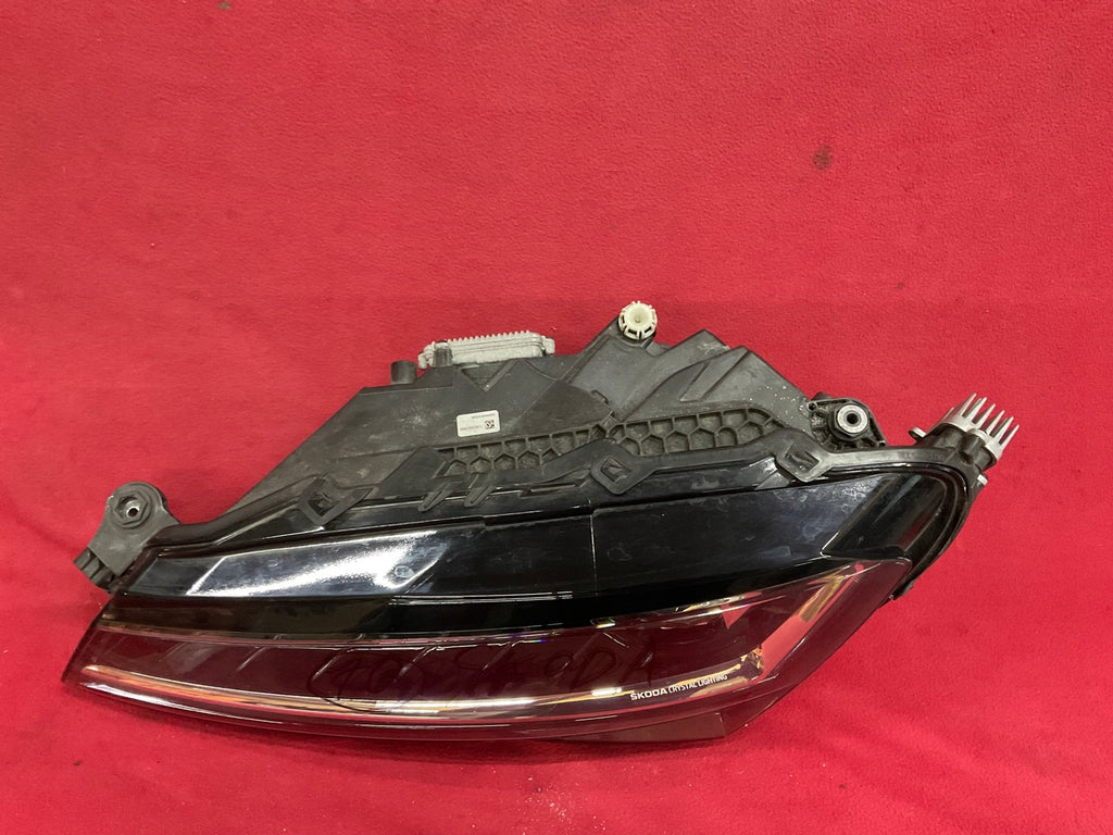 Frontscheinwerfer Skoda Superb III 3V1941015D LED Links Scheinwerfer Headlight SCH6612047329jo