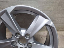Laden Sie das Bild in den Galerie-Viewer, 1x Alufelge 17 Zoll 5x112 81A601025B Audi Q2 Rim Wheel FEL3655875488tm