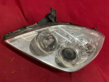 Laden Sie das Bild in den Galerie-Viewer, Frontscheinwerfer Opel Signum Vectra C 93192377 89312275 Links Headlight SCH1236463107mv