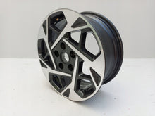 Load image into Gallery viewer, 1x Alufelge 16 Zoll 6.5" 5x114.3 50ET Glanz 52910-G4AA0 Hyundai I30 Iii FEL6445002466ev
