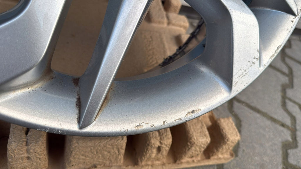 1x Alufelge 19 Zoll 6.5" 4x114.3 Hyundai Tucson Rim Wheel FEL8913208121hc