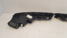 Laden Sie das Bild in den Galerie-Viewer, Frontscheinwerfer BMW 7 9879936 9879935 LED Ein Satz Scheinwerfer Headlight SCH7188244496cz