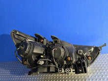 Laden Sie das Bild in den Galerie-Viewer, Frontscheinwerfer Mitsubishi Asx P9135L Links Scheinwerfer Headlight