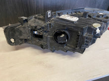 Laden Sie das Bild in den Galerie-Viewer, Frontscheinwerfer BMW 3 F30 F31 7492610 Rechts Scheinwerfer Headlight SCH4104855547zb