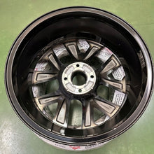 Load image into Gallery viewer, 1x Alufelge 17 Zoll 6.5" 4x108 32ET Glanz Schwarz 9834034280 Citroën Iii FEL9258197740bs