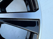 Laden Sie das Bild in den Galerie-Viewer, 1x Alufelge 17 Zoll 7.0&quot; 5x108 47 5ET L1TC-1007-KA Ford Puma Rim Wheel