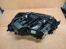 Laden Sie das Bild in den Galerie-Viewer, Frontscheinwerfer BMW G05 G06 5A27986 5A27985 Full LED Ein Satz Headlight SCH1916651864ix