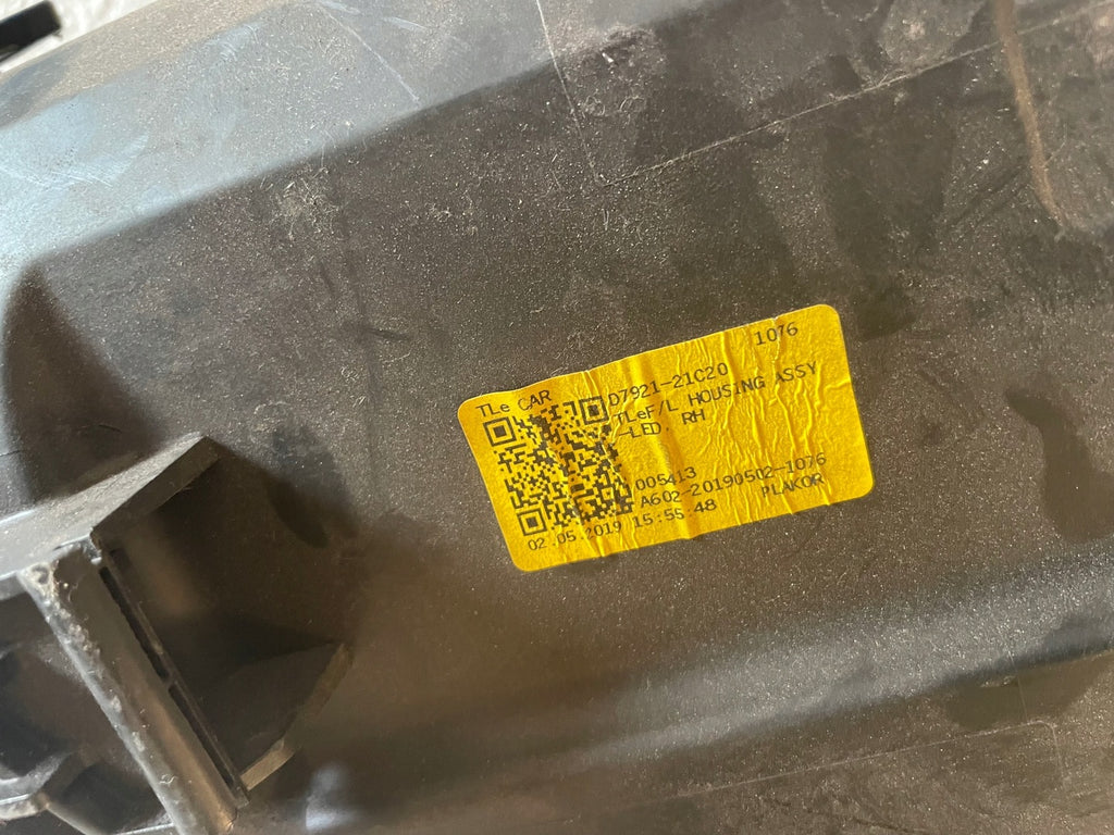 Frontscheinwerfer Hyundai Tucson 92102D7700 LED Ein Stück (Rechts oder Links) SCH8404379825rf