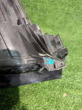 Load image into Gallery viewer, Frontscheinwerfer Citroën C4 III CSC29243 Links Scheinwerfer Headlight SCH9097471156zo