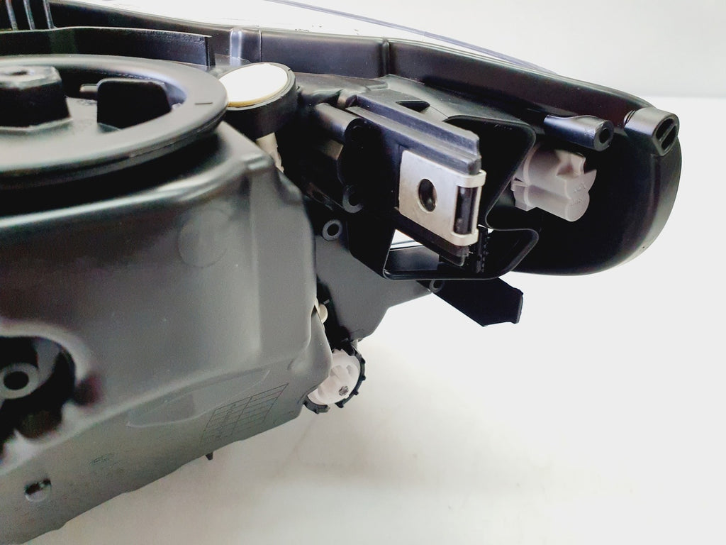 Frontscheinwerfer BMW F30 F31 74119634 7419633 LED Ein Stück (Rechts oder Links) SCH3559455935qj