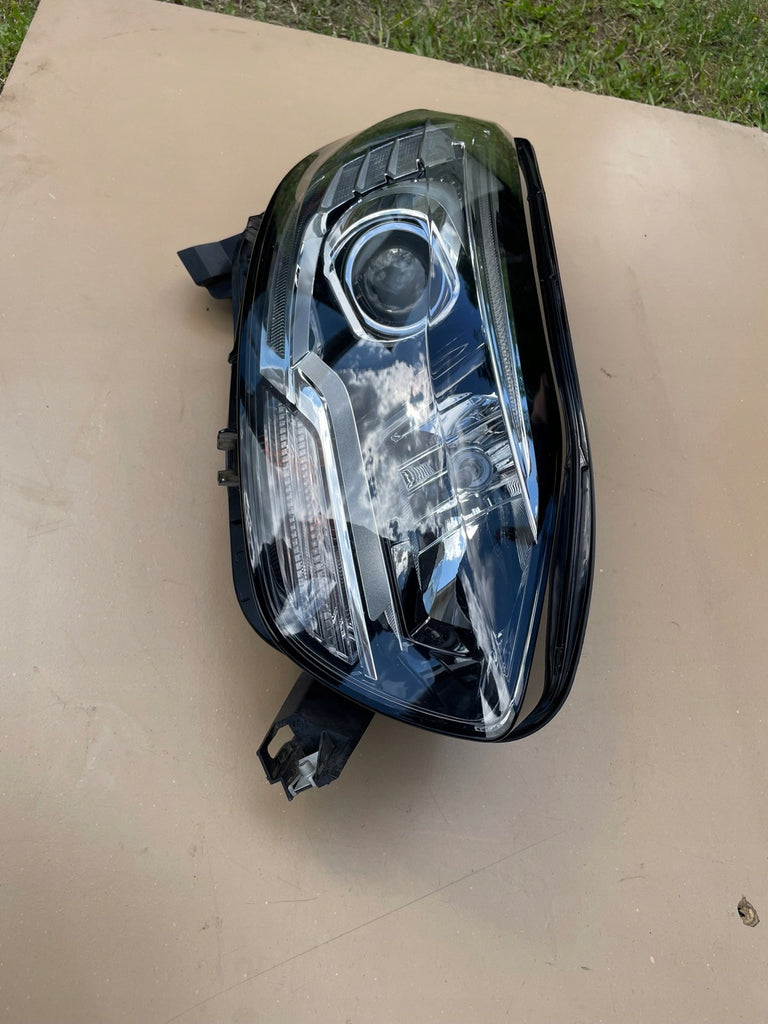 Frontscheinwerfer Renault Grand Scenic 260100943R Rechts Scheinwerfer Headlight