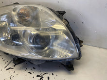 Laden Sie das Bild in den Galerie-Viewer, Frontscheinwerfer Toyota Auris 81110-02470 Rechts Scheinwerfer Headlight