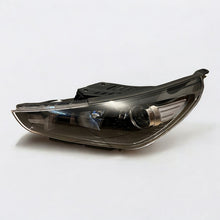 Load image into Gallery viewer, Frontscheinwerfer Hyundai I30 Fastback 92101-G4060 Links Scheinwerfer Headlight