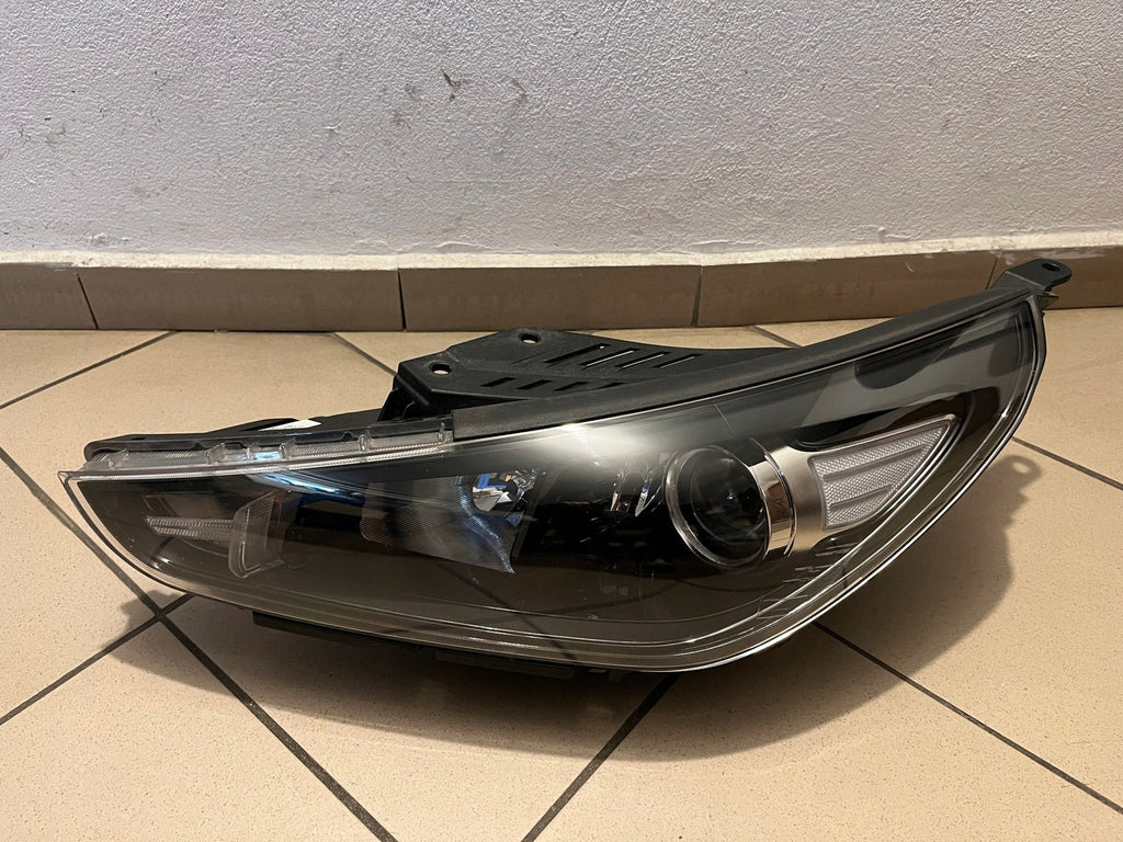 Frontscheinwerfer Hyundai I30 Fastback 92101-G4060 Links Scheinwerfer Headlight