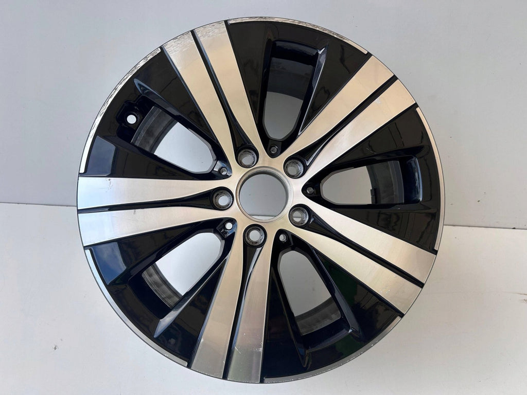 1x Alufelge 17 Zoll A2064014200 Mercedes-Benz W206 Rim Wheel FEL5139335334md