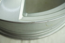 Load image into Gallery viewer, 1x Alufelge 17 Zoll 6.5" 5x120 47ET Glanz Silber 6795561 BMW 1 E81 E87 Rim Wheel FEL5706566942gr