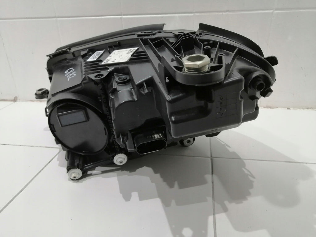 Frontscheinwerfer Mercedes-Benz W213 S213 A2139067609 Rechts Headlight SCH3734112458rv