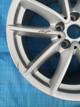 Laden Sie das Bild in den Galerie-Viewer, 1x Alufelge 18 Zoll 8.5" 5x112 44ET Glanz Silber 6880684 BMW X5 G05 Rim Wheel FEL2284664382tr