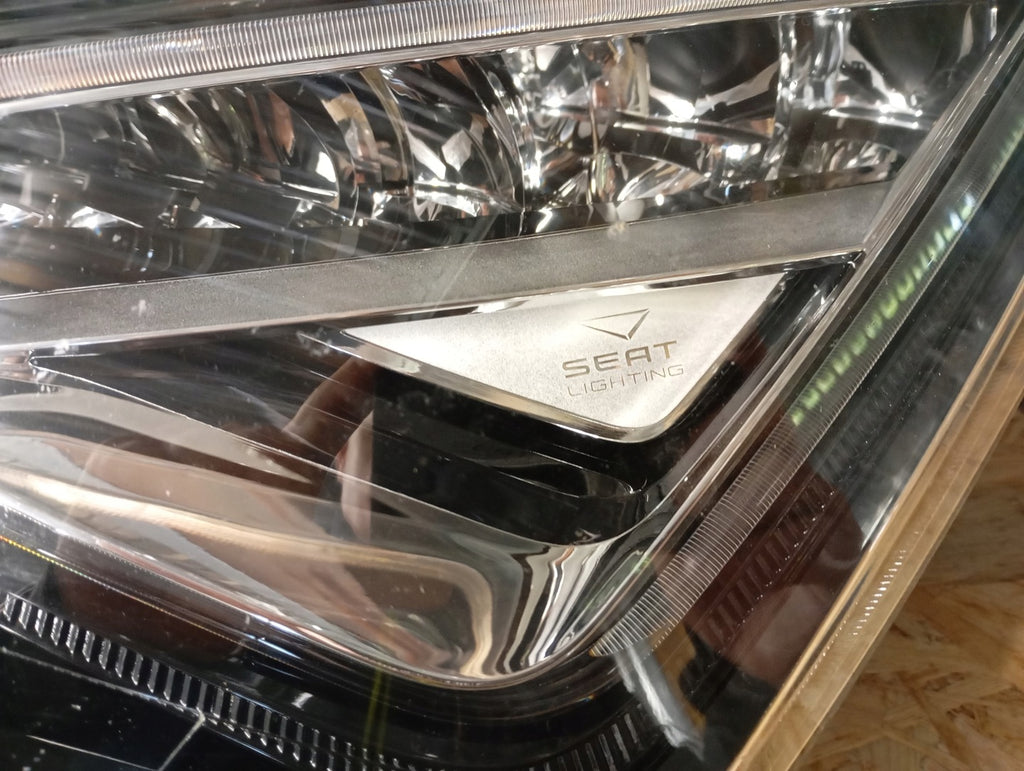 Frontscheinwerfer Seat Ateca 576941007D LED Ein Stück (Rechts oder Links)