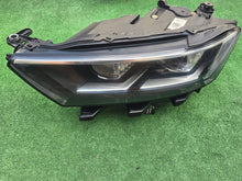 Load image into Gallery viewer, Frontscheinwerfer VW T-Roc 2GA941035D LED Ein Stück (Rechts oder Links) SCH7337430239ft