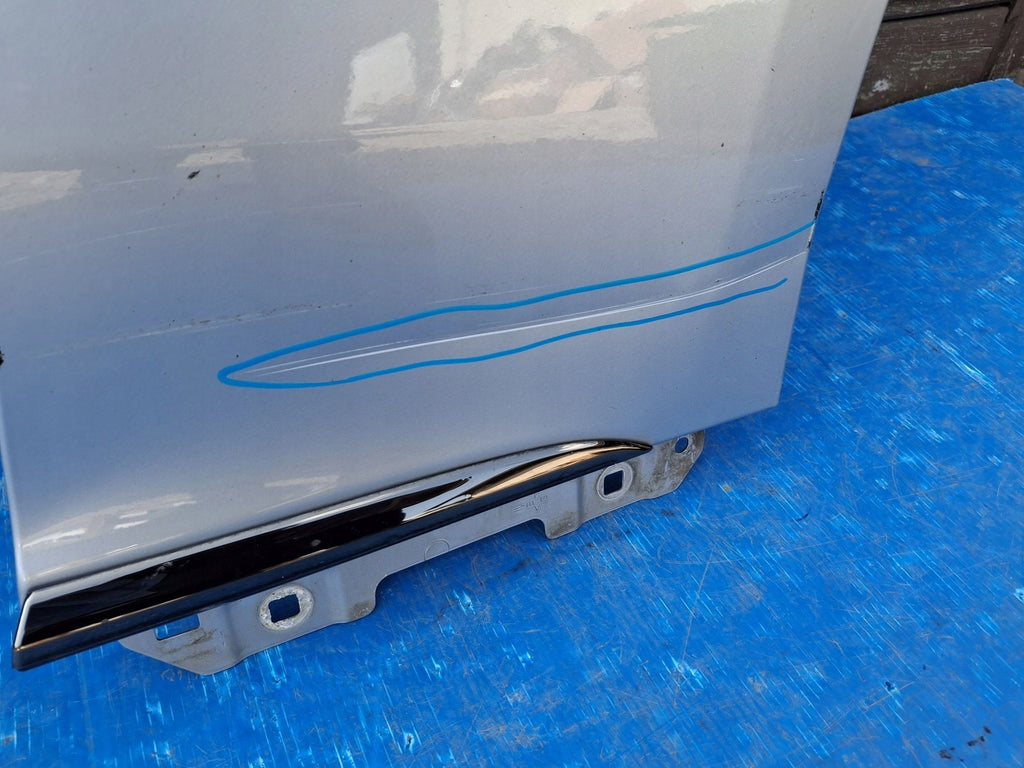 Kotflügel Mercedes-Benz Eqe A2958810200 Vorne Rechts Zum Streichen