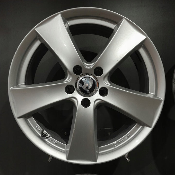 4x Alufelge 18 Zoll 7.5" 5x112 49ET KBA50881-F604174 Skoda Yeti Rim Wheel FEL7745597981lu