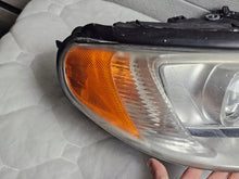 Load image into Gallery viewer, Frontscheinwerfer Volvo S80 V70 III Xenon Rechts Scheinwerfer Headlight SCH5821186071ey