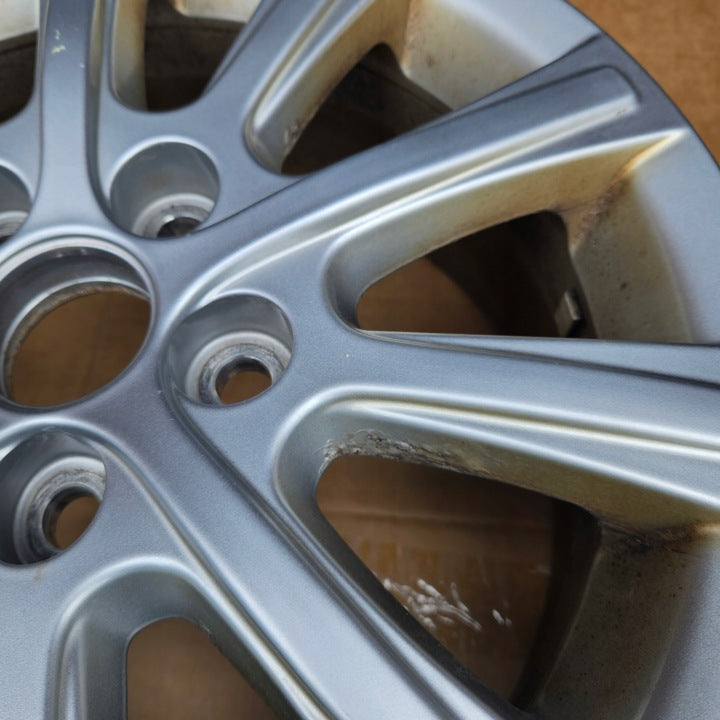 1x Alufelge 16 Zoll 6.5" 5x114.3 45ET Glanz Silber 42611YY310 Toyota Corolla FEL5520968972do