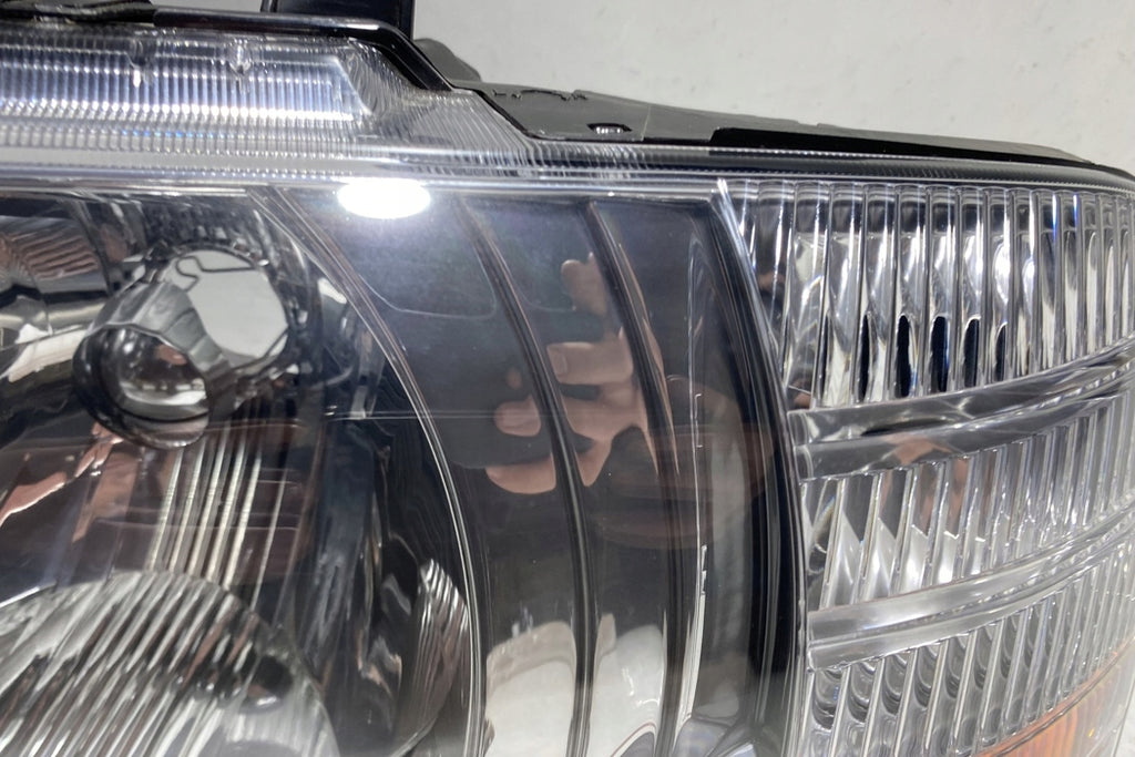 Frontscheinwerfer Mitsubishi Pajero III 10087419 Links Scheinwerfer Headlight