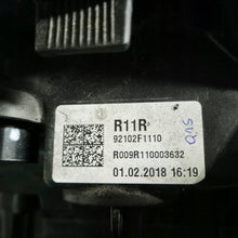 Load image into Gallery viewer, Frontscheinwerfer Kia Sportage IV 92102F11110 Rechts Scheinwerfer Headlight SCH2107744329wi