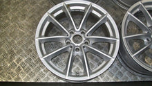 Laden Sie das Bild in den Galerie-Viewer, 4x Alufelge 17 Zoll 7.5" 5x112 27ET Glanz Silber 6868217 BMW 5 G30 G32 G11 FEL5069586299vu