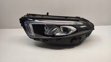 Laden Sie das Bild in den Galerie-Viewer, Frontscheinwerfer Mercedes-Benz A1779063705 LED Links Scheinwerfer Headlight