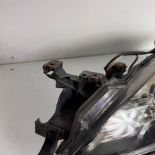 Load image into Gallery viewer, Frontscheinwerfer Mazda 6 Links Scheinwerfer Headlight SCH3211354141el
