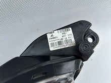 Load image into Gallery viewer, Frontscheinwerfer Hyundai I10 92101-B9000 Ein Stück (Rechts oder Links)