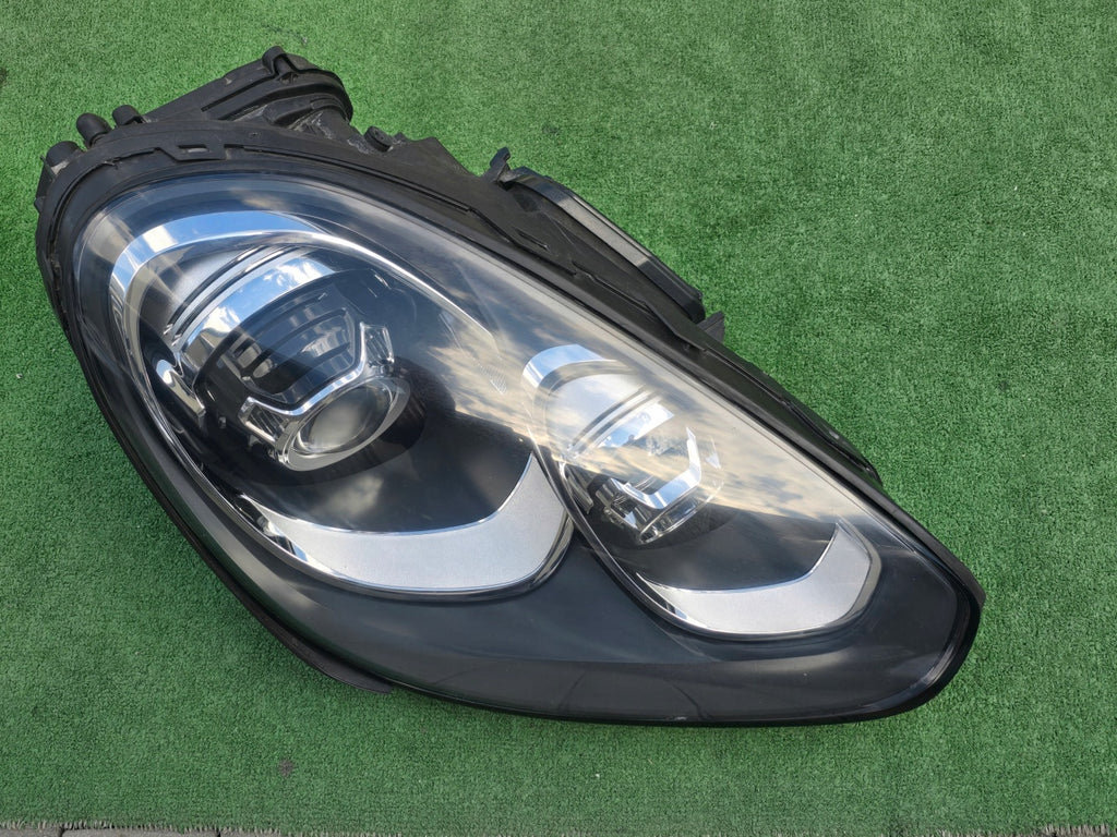 Frontscheinwerfer Porsche Cayenne 7P5941752F Rechts Scheinwerfer Headlight SCH2853336861in