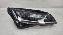 Laden Sie das Bild in den Galerie-Viewer, Frontscheinwerfer Skoda Superb III 3V1941016B-KUD LED Rechts Headlight