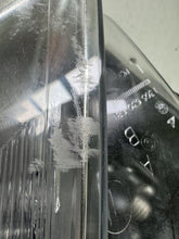 Load image into Gallery viewer, Frontscheinwerfer VW Passat Cc 3C8941753C Xenon Links Scheinwerfer Headlight SCH4039122435bz