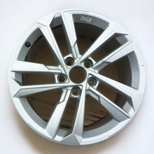 Load image into Gallery viewer, 1x Alufelge 17 Zoll 8.0&quot; 5x112 8Y0601025E Audi A3 Rim Wheel