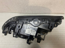 Laden Sie das Bild in den Galerie-Viewer, Frontscheinwerfer BMW 5 E39 Xenon Links Scheinwerfer Headlight SCH4096878341ju