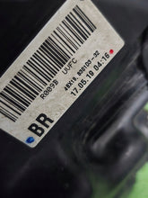 Load image into Gallery viewer, Frontscheinwerfer Mitsubishi Outlander III 8301D3-32 8301D3-31 Full LED Ein Satz