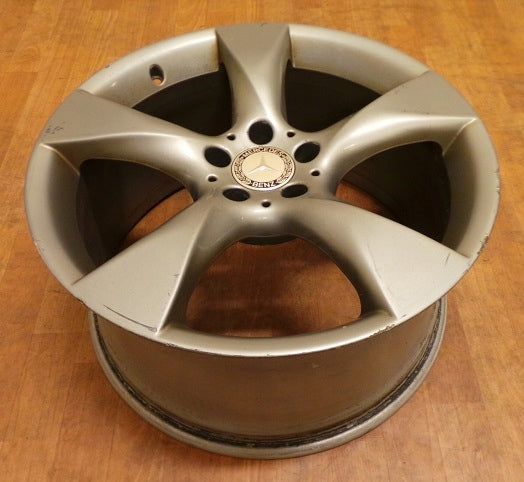 1x Alufelge 19 Zoll 9.5" 5x112 48ET Glanz Silber A2184010502 Mercedes-Benz Cls