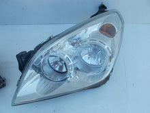 Laden Sie das Bild in den Galerie-Viewer, Frontscheinwerfer Opel Astra H 1EG27037041 Ein Satz Scheinwerfer Headlight SCH8359729442qh