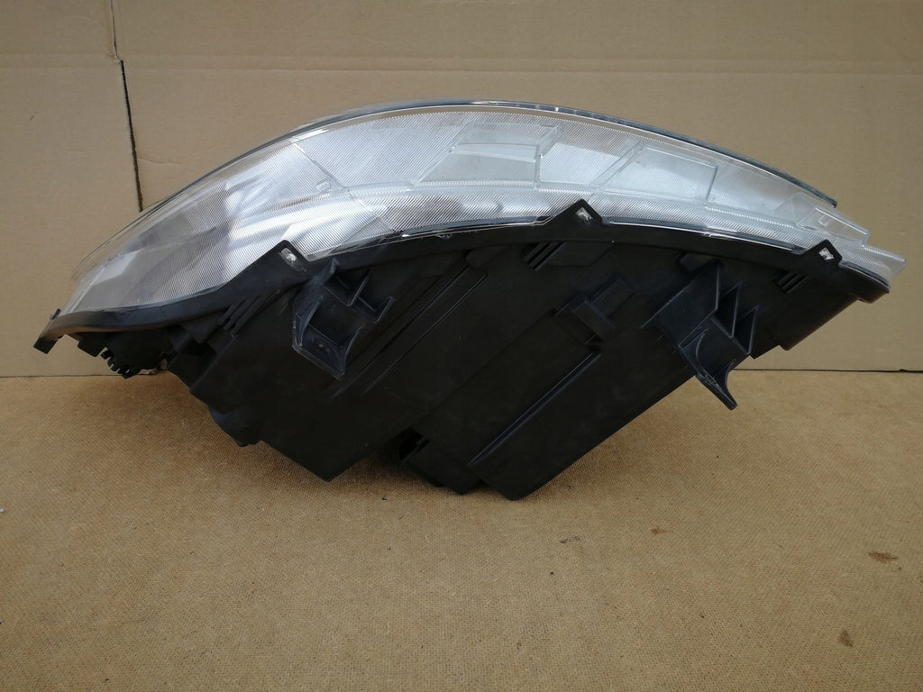 Frontscheinwerfer Mercedes-Benz Sprinter A9109060100 90139095AF Rechts Headlight