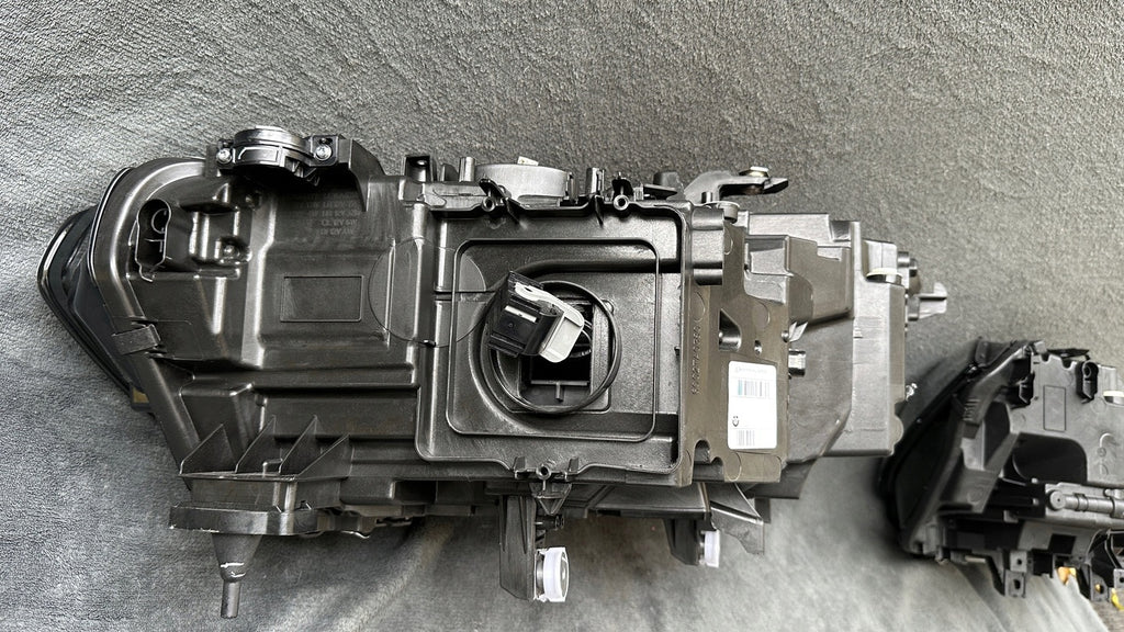 Frontscheinwerfer BMW X5 G05 948181401 948181301 LED Rechts oder Links SCH2591166731ep