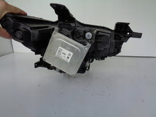 Laden Sie das Bild in den Galerie-Viewer, Frontscheinwerfer Mazda 3 BCJH-51040 FULL LED Links Scheinwerfer Headlight