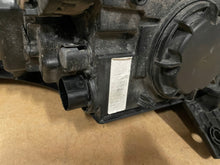 Laden Sie das Bild in den Galerie-Viewer, Frontscheinwerfer Kia Niro Rechts Scheinwerfer Headlight SCH4330941263ud