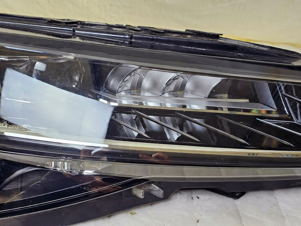 Frontscheinwerfer Skoda Superb III 3V1941016D 992941571AA LED Rechts Headlight