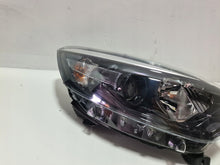 Laden Sie das Bild in den Galerie-Viewer, Frontscheinwerfer Renault Captur I 260105066 Rechts Scheinwerfer Headlight SCH3146185518mw