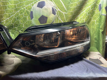 Load image into Gallery viewer, Frontscheinwerfer VW 5TB941006A 5TB941005A Ein Satz Scheinwerfer Headlight SCH7191349012rg